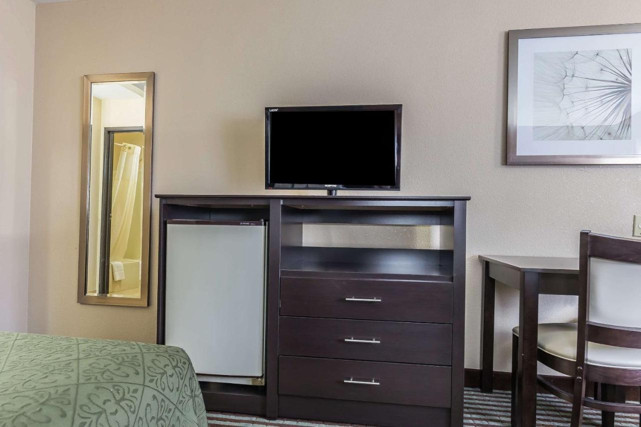 Quality Inn Mount Vernon, Il Dış mekan fotoğraf