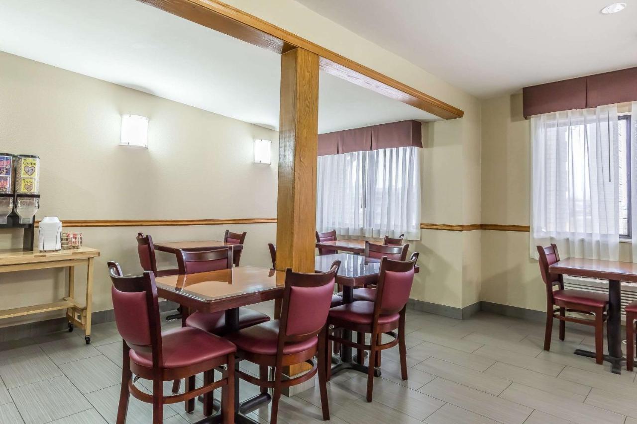 Quality Inn Mount Vernon, Il Dış mekan fotoğraf