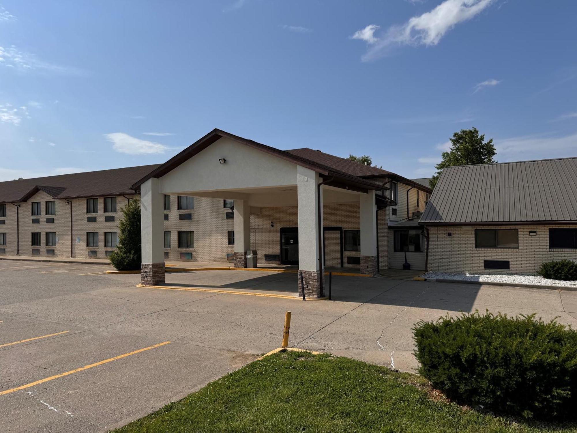 Quality Inn Mount Vernon, Il Dış mekan fotoğraf
